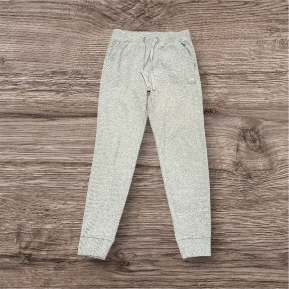 Alo Muse Set - Muse Hoodie & Sweatpants Size Medium - Picture 10 of 12